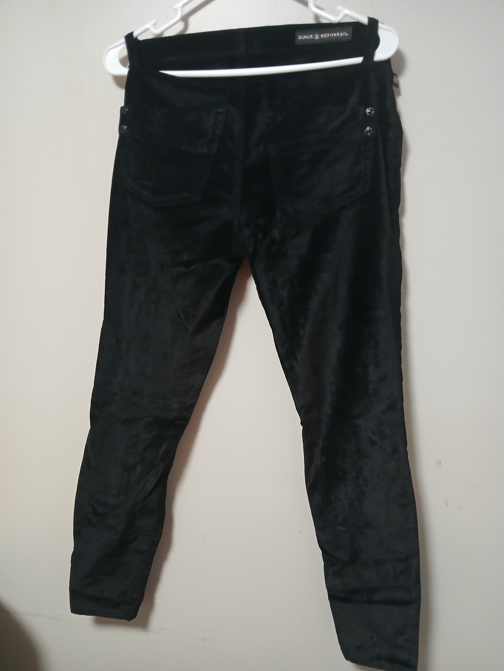 Rock & Republic Black Velvet Skinny Jeans - Picture 7 of 11